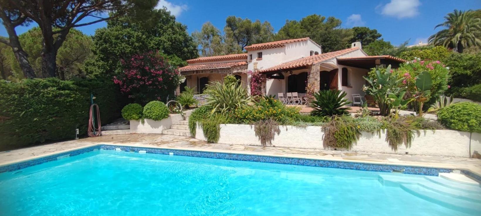 Villa La Louviere La Croix Valmer Golfe De Saint Tropez المظهر الخارجي الصورة