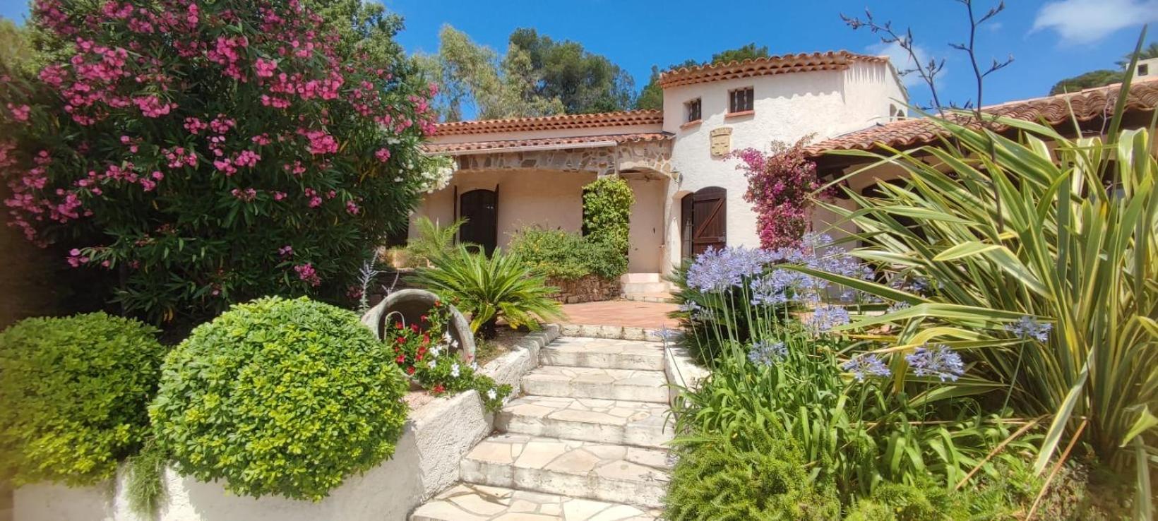 Villa La Louviere La Croix Valmer Golfe De Saint Tropez المظهر الخارجي الصورة